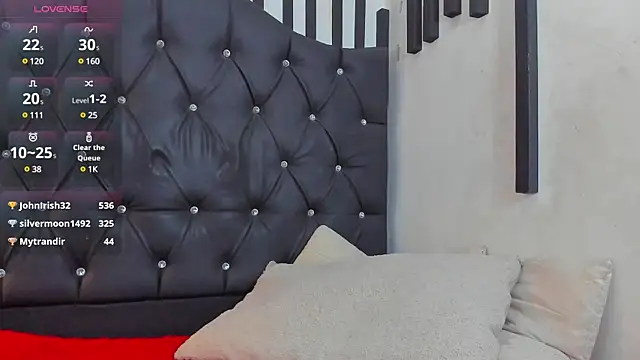 Kenia Fox online show from March 1, 7:26 pm