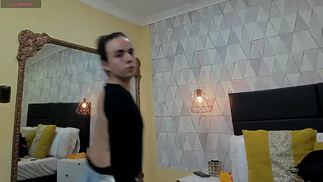 JustinePerry online show from October 18, 3:43 am