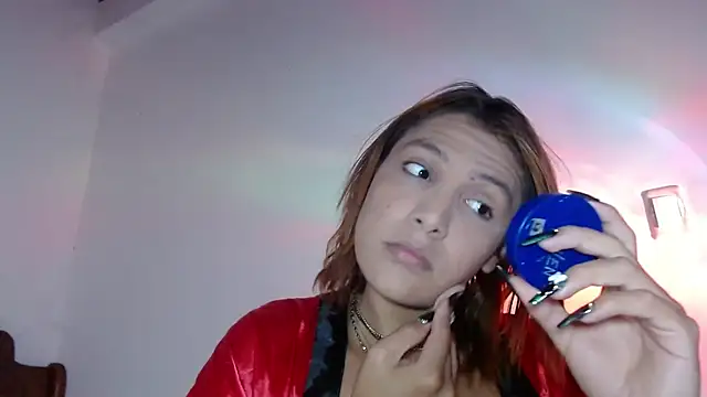 Snapshot of alexandra_lorens chatting on February 6, 4:14 pm alexandra lorens online show from February 6, 4:14 pm