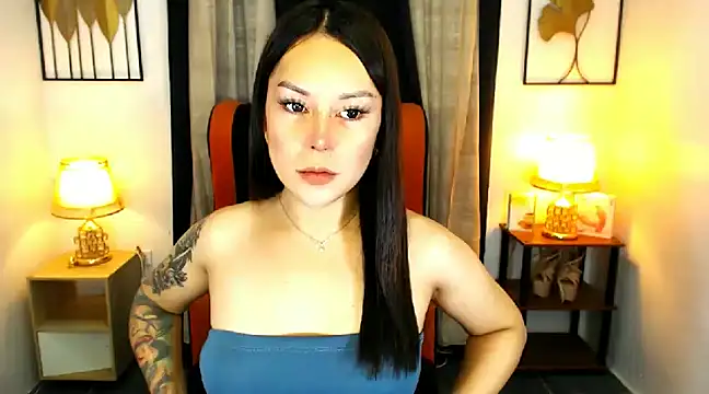 Snapshot of asian_ishnakhan chatting on December 15, 9:20 pm asian ishnakhan online show from December 15, 9:20 pm