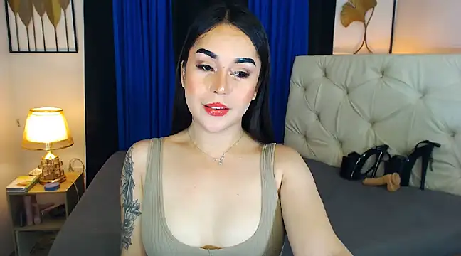 Snapshot of asian_ishnakhan chatting on March 10, 1:01 am asian ishnakhan online show from March 10, 1:01 am