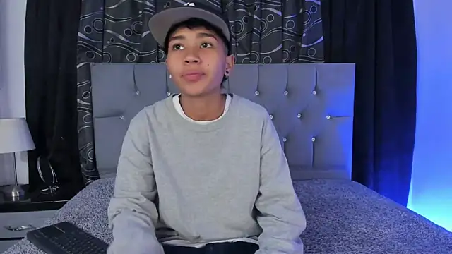 nova sex01 online show from February 20, 4:07 am