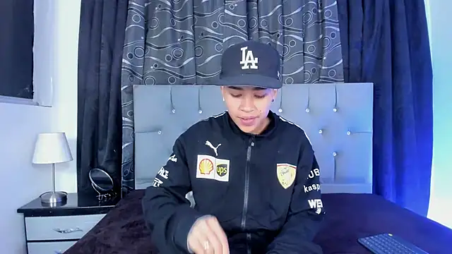 nova sex01 online show from March 7, 3:37 am