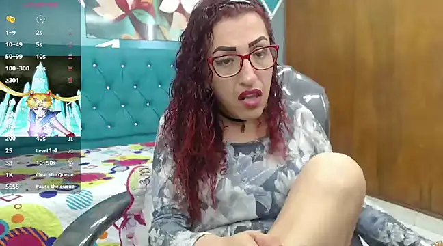 Snapshot of sabrina_dupont chatting on March 16, 12:43 pm sabrina dupont online show from March 16, 12:43 pm