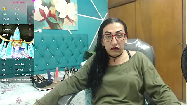 Snapshot of sabrina_dupont chatting on September 30, 12:49 pm sabrina dupont online show from September 30, 12:49 pm