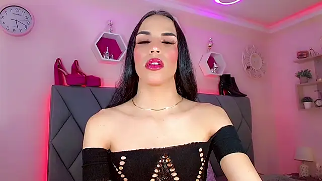 Snapshot of CandyJoselyn chatting on January 6, 12:35 pm CandyJoselyn online show from January 6, 12:35 pm