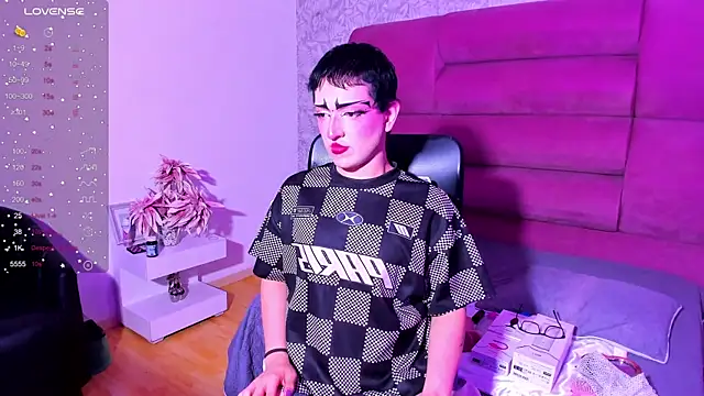 melodybonss  online show from January 14, 4:18 pm