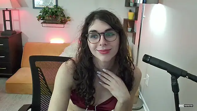 Snapshot of transbate chatting on January 12, 2:45 am transbate online show from January 12, 2:45 am