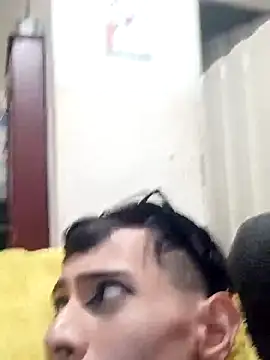 DOMINANTE KLOE  online show from March 6, 3:41 pm