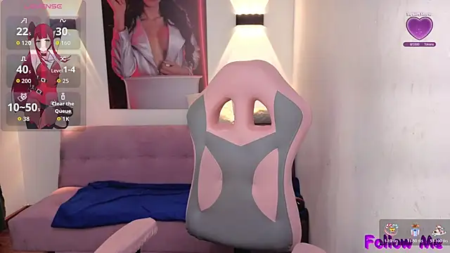 vittorialombardi   online show from October 17, 8:29 am