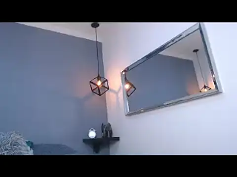Snapshot of AbigailWilliams_ chatting on December 27, 11:17 am AbigailWilliams online show from December 27, 11:17 am