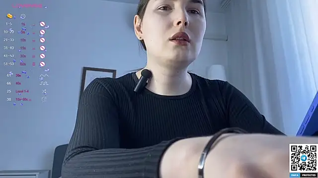 Snapshot of Maria_Bowie chatting on March 15, 12:00 pm Maria Bowie online show from March 15, 12:00 pm