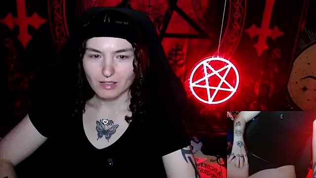 Snapshot of BrandiWRLD_999 chatting on October 9, 7:37 pm BrandiWRLD 999 online show from October 9, 7:37 pm