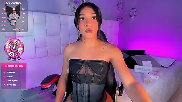 Snapshot of ValentinaMarinn chatting on January 26, 8:56 pm ValentinaMarinn online show from January 26, 8:56 pm