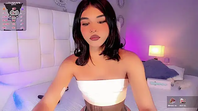 Snapshot of ValentinaMarinn chatting on February 2, 9:13 pm ValentinaMarinn online show from February 2, 9:13 pm