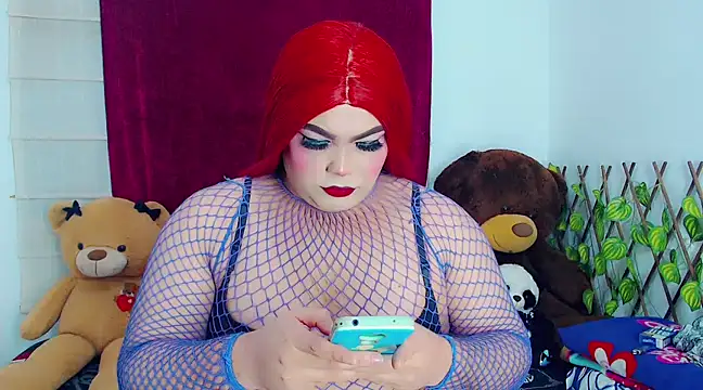Snapshot of ailen_ts_ chatting on March 5, 2:42 am ailen ts online show from March 5, 2:42 am