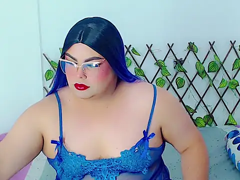 Snapshot of ailen_ts_ chatting on October 7, 11:50 pm ailen ts online show from October 7, 11:50 pm