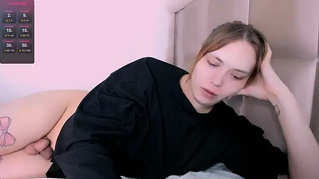 fem to online show from February 18, 4:26 pm