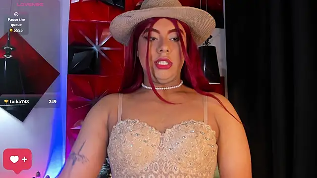 Emili Roux online show from October 13, 7:47 pm