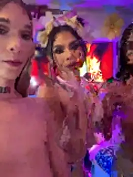 hotexoticbrunettes 24cm online show from March 1, 8:20 am