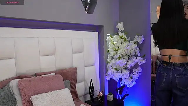 CuteAri online show from October 16, 8:08 pm