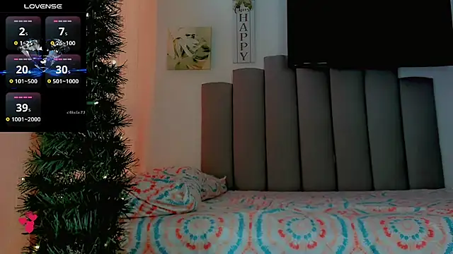 Snapshot of im_pearll chatting on December 24, 6:17 pm im pearll online show from December 24, 6:17 pm