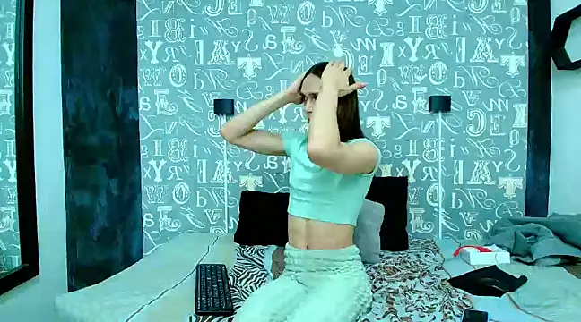 Snapshot of Celestial_Queen_ chatting on January 29, 11:35 pm Celestial Queen online show from January 29, 11:35 pm