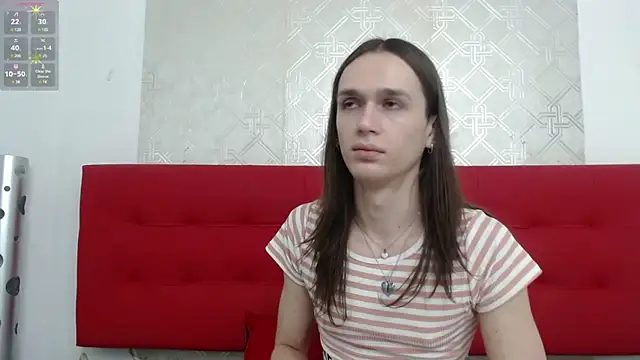 Snapshot of Celestial_Queen_ chatting on February 19, 1:06 pm Celestial Queen online show from February 19, 1:06 pm