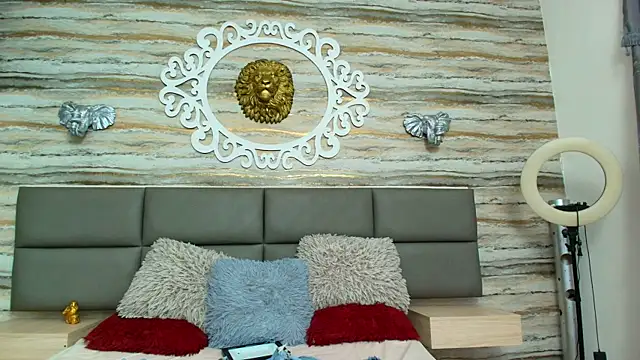 Snapshot of Celestial_Queen_ chatting on September 22, 5:02 am Celestial Queen online show from September 22, 5:02 am