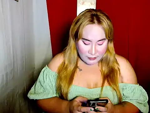 Snapshot of UrAmazingCassy chatting on September 27, 2:59 pm UrAmazingCassy online show from September 27, 2:59 pm