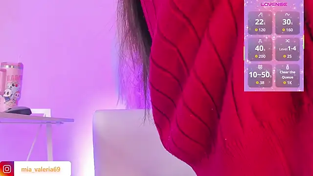 MiaCavallii  online show from January 13, 3:58 am