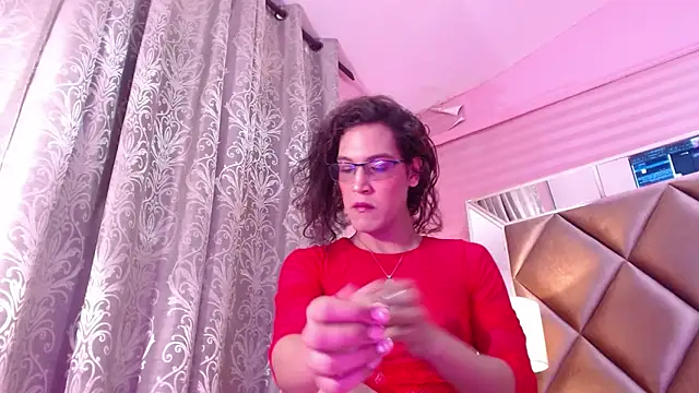 Snapshot of giselle_ocampo chatting on January 29, 4:08 pm giselle ocampo online show from January 29, 4:08 pm
