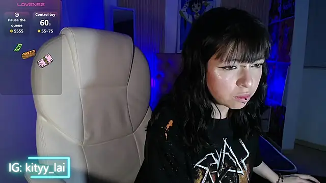 Snapshot of kittyhouse_hs chatting on September 18, 11:10 pm kittyhouse hs online show from September 18, 11:10 pm