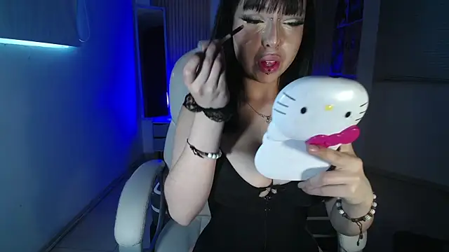 Snapshot of kittyhouse_hs chatting on October 7, 10:22 pm kittyhouse hs online show from October 7, 10:22 pm