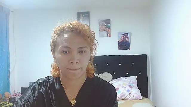 giuliana andrade online show from October 15, 12:43 am