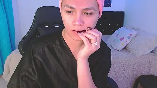 giuliana andrade online show from January 15, 11:58 pm