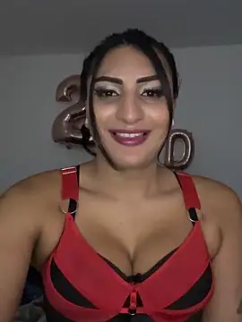 Snapshot of Brianna_Trans00 chatting on December 15, 6:59 pm Brianna Trans00 online show from December 15, 6:59 pm