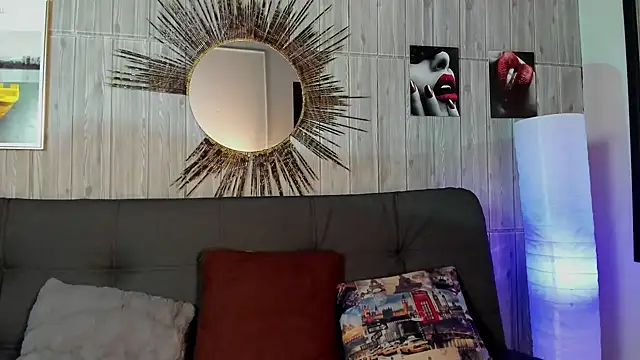 Snapshot of karla_999 chatting on December 29, 2:06 am karla 999 online show from December 29, 2:06 am