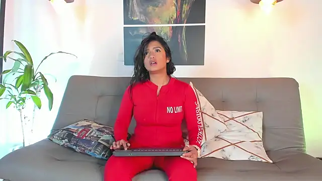 Snapshot of karla_999 chatting on January 18, 12:17 am karla 999 online show from January 18, 12:17 am