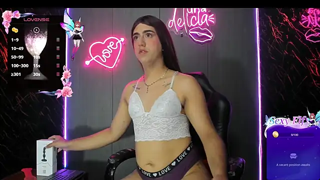 Snapshot of Alanasexdoll chatting on February 11, 8:31 pm Alanasexdoll online show from February 11, 8:31 pm