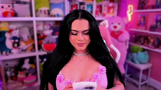 Snapshot of sucubusdoll chatting on March 1, 12:07 am sucubusdoll online show from March 1, 12:07 am