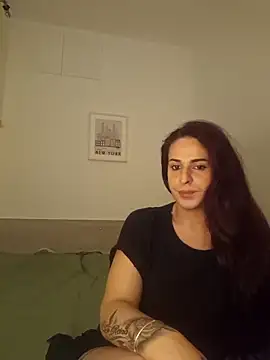 perla97 online show from October 18, 6:33 pm