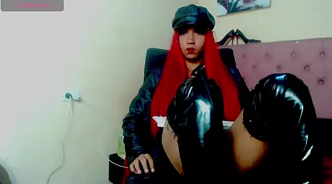 Snapshot of Angiee_Ts chatting on February 4, 12:11 pm Angiee Ts online show from February 4, 12:11 pm