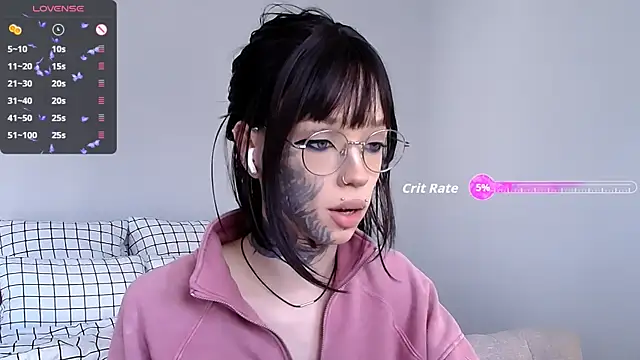 Snapshot of Tanya_M chatting on September 11, 6:43 am Tanya M online show from September 11, 6:43 am
