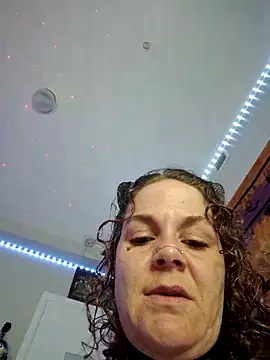 Snapshot of thatonespicychick chatting on March 17, 7:33 pm thatonespicychick online show from March 17, 7:33 pm