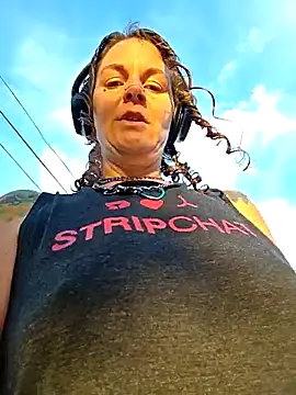 Snapshot of thatonespicychick chatting on September 20, 1:16 pm thatonespicychick online show from September 20, 1:16 pm