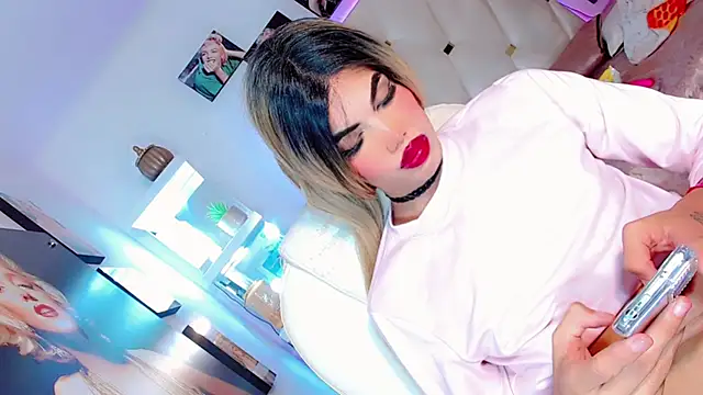 Snapshot of Niccolls_Princess chatting on January 19, 7:47 pm Niccolls Princess online show from January 19, 7:47 pm