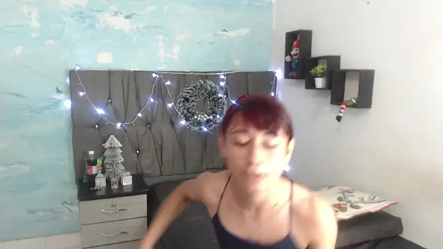 Snapshot of Camila_TransGirl chatting on December 7, 7:16 pm Camila TransGirl online show from December 7, 7:16 pm
