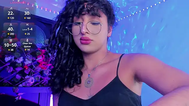 Snapshot of Heka_Prudence chatting on January 5, 3:21 am Heka Prudence online show from January 5, 3:21 am