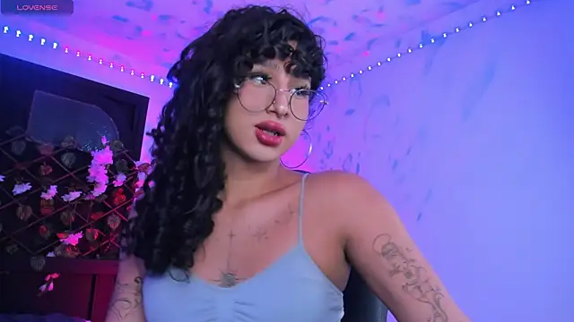 Snapshot of Heka_Prudence chatting on January 21, 3:06 am Heka Prudence online show from January 21, 3:06 am